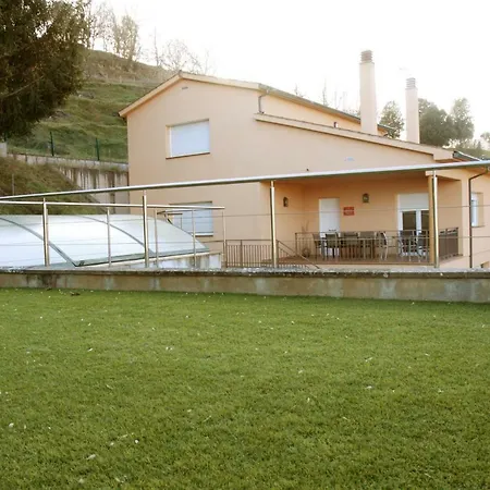 Mencio - Les Costes Guest house Santa Pau